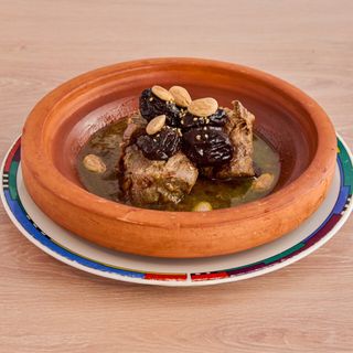 Tajine De Ternera Con Ciruelas