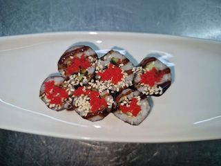 Маки з огірком (130г)