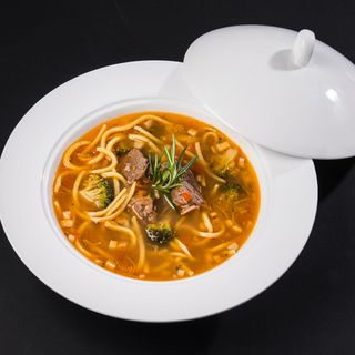 Фірмовий суп "Beef"  