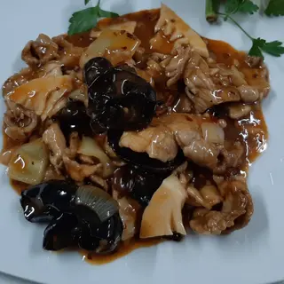 Porc cu sos iute