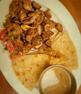Esbesso with Chapati/Anjera and Tea
