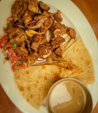 Esbesso with Chapati/Anjera and Tea
