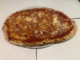 Pizza classica italiana singola prosciutto