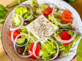 Грецький салат (220г)