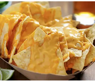 Nachos con queso