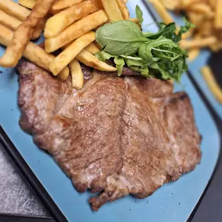 Ceafa de porc la gratar