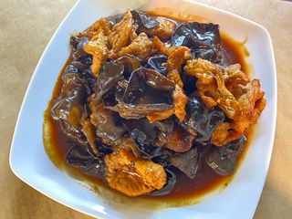 42. Cerdo Con Setas Mousses