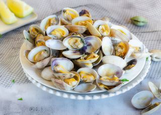 Tapa de almejas al vapor (200 g.)