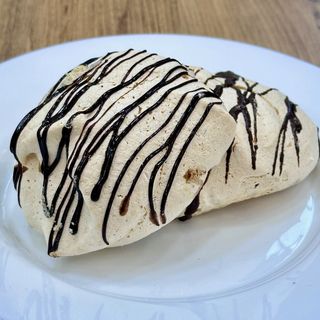 ბეზეს ორცხობილა