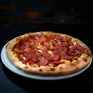 Pizza Clássica Romana