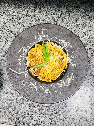 ՍՊԱԳԵՏՏԻ ԲՈԼՈՆԵԶ