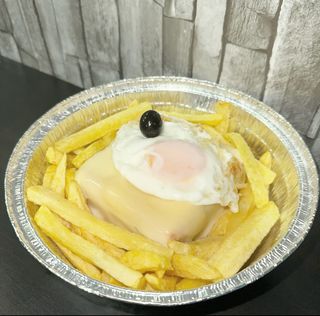 Francesinha Especial de Bife de Alcatra 