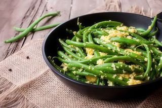 FAGIOLINI CON AGLIO