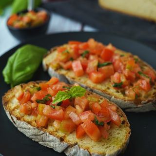 Bruschetta con pomodoro