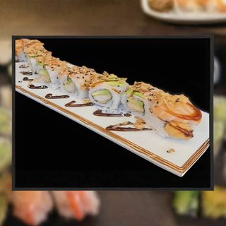 Camarão Frito Com Abacate e Salmão