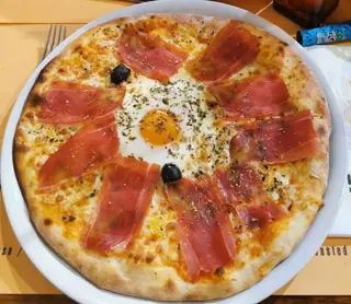 Pizza Serranita
