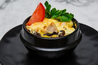 Курочка запеченная в горшочке (250г)