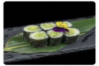 H6. Hossomaki cetriolo