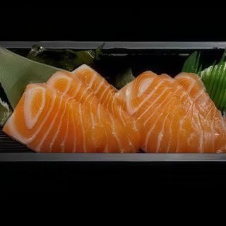 903. Sashimi De Salmón (6 Uds.)