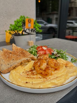 SHRIMP OMELETTE