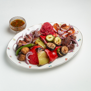 მწვადის ასორტი