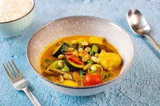 50. Pollo Al Curry Tailandes