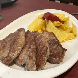 Presa Ibérica Y Patatas
