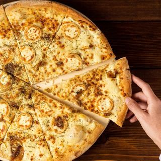 Pizza Cheese Lover's (Média)