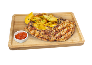 Свински котлет Томахоук с печени картофи и лютеничка (450г)