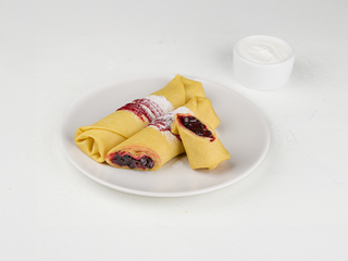 Млинці з чорницею та смородиною