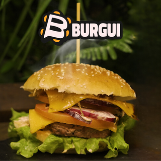 Burgui Americano
