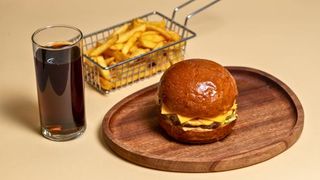 Combo ჩიზბურგერი პატარა კომბო