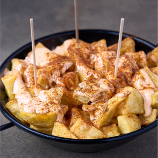 Patatas Bravas Caseras