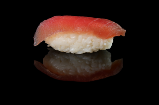 Nigiri De Atún (2 Pzs.)