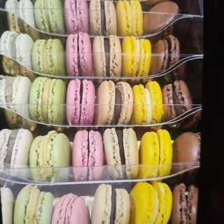 MACARONES FRANCESES CAJA 
