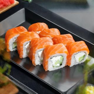 Premium Philadelphia roll