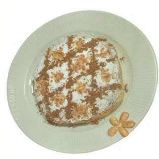 Pastela De Pollo Con Almendras