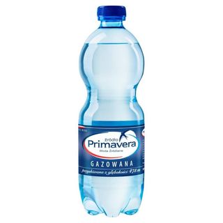 Woda gazowana 0.5l