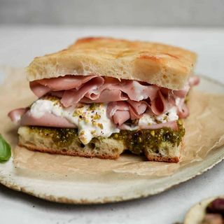 Focaccia Mortadella