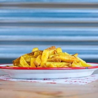 French Fries y 1 salsa