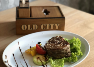 Карківка свинна з овочами 100г