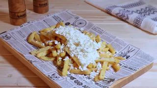 CARTOFI CU BRANZA FETA 1