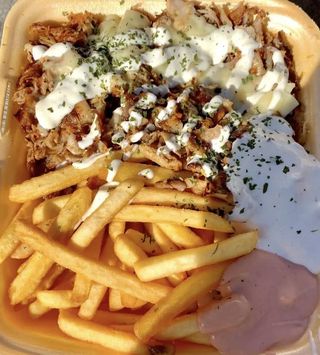 1 kebab +1 Snack + 1 Pepsi litro