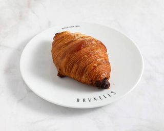 Croissant Xocolata | Chocolate Croissant