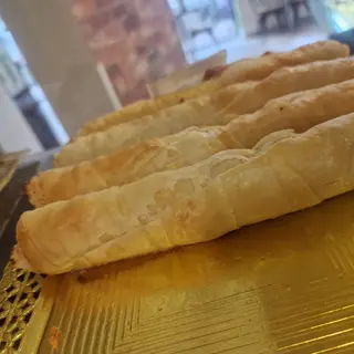 Tequeñones