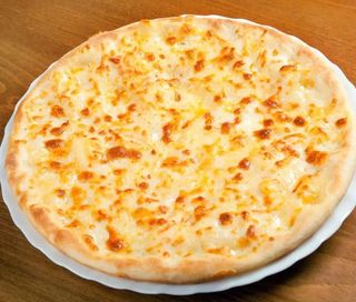 Пърленка с кашкавал и сирене