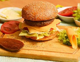 Бургер "Тот самый" с говядиной комбо