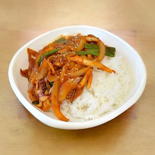 Calamari in salsa piccante