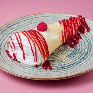 Cheesecake slatka palačinka