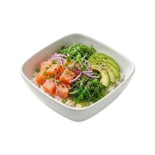 Poke Salmón, Aguacate, Cebolla Y Wakame